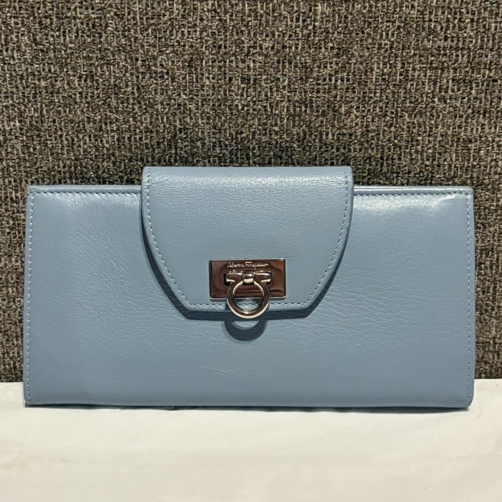 Salvatore Ferragamo Light Blue Leather Continental Wallet Made in Italy Turnlock